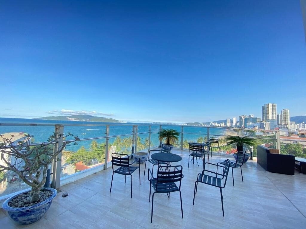 Imaginea Gem Nha Trang Hotel (ex. Dung Thanh Hotel, Gem Hotel) 3*