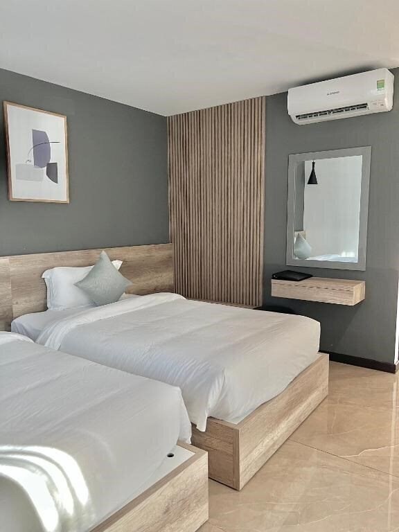 Imaginea La Sera Suites Apartment (ex. La Sera Suites An Vien) 3*