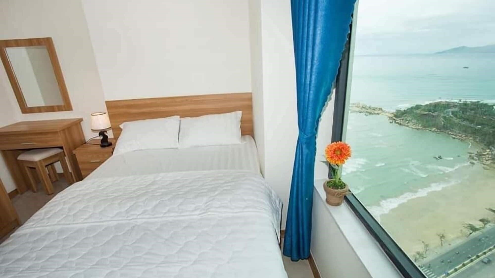 Фотография Bien Nha Trang Apartment 3*