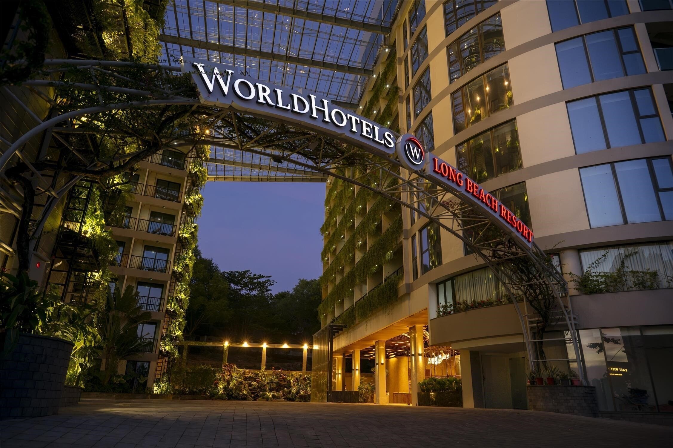 Fotografii WorldHotels Long Beach Resort Phu Quoc (ex. Long Beach Resort Phu Quoc) 4*