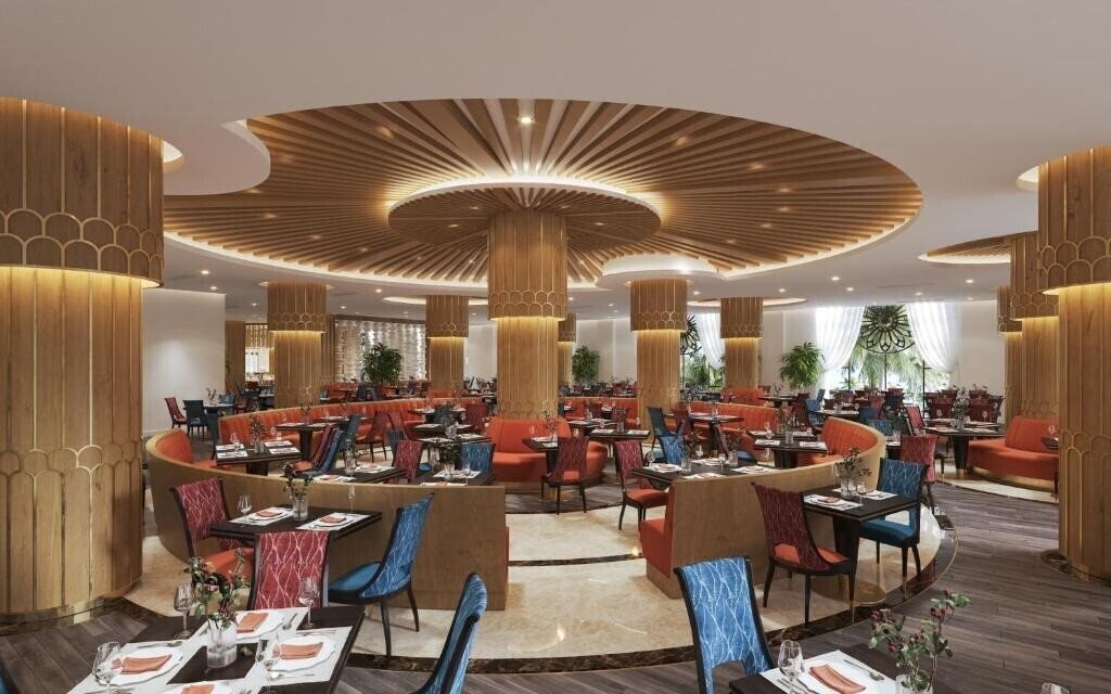 Фотография Vinpearl Holiday Fiesta 5*