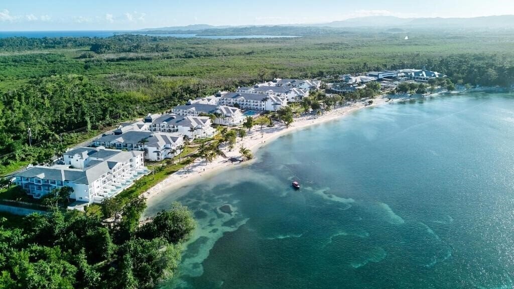 Отель Riu Clubhotel Negril 5*