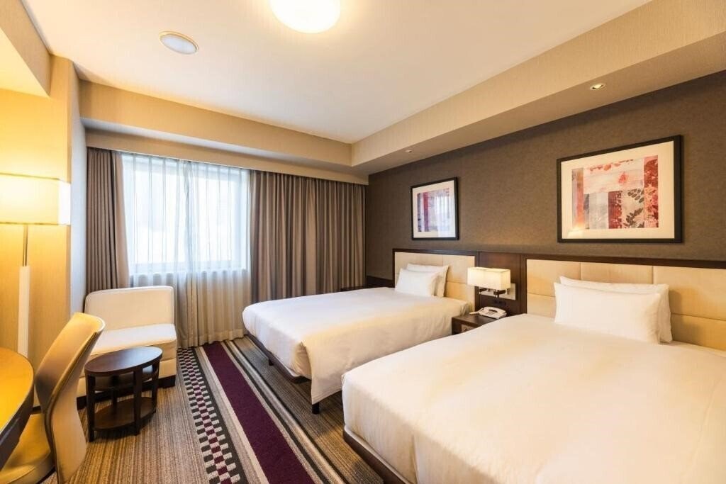 Отель Hotel Sunroute Plaza Shinjuku 3*