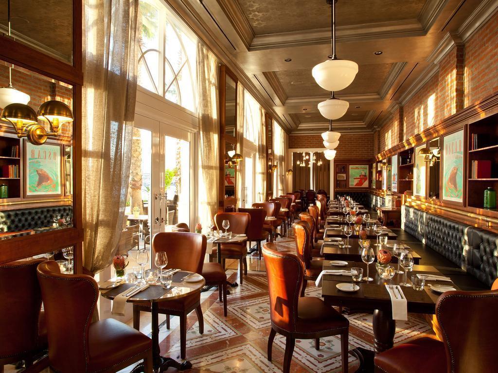 Imaginea Table Bay Hotel 5*