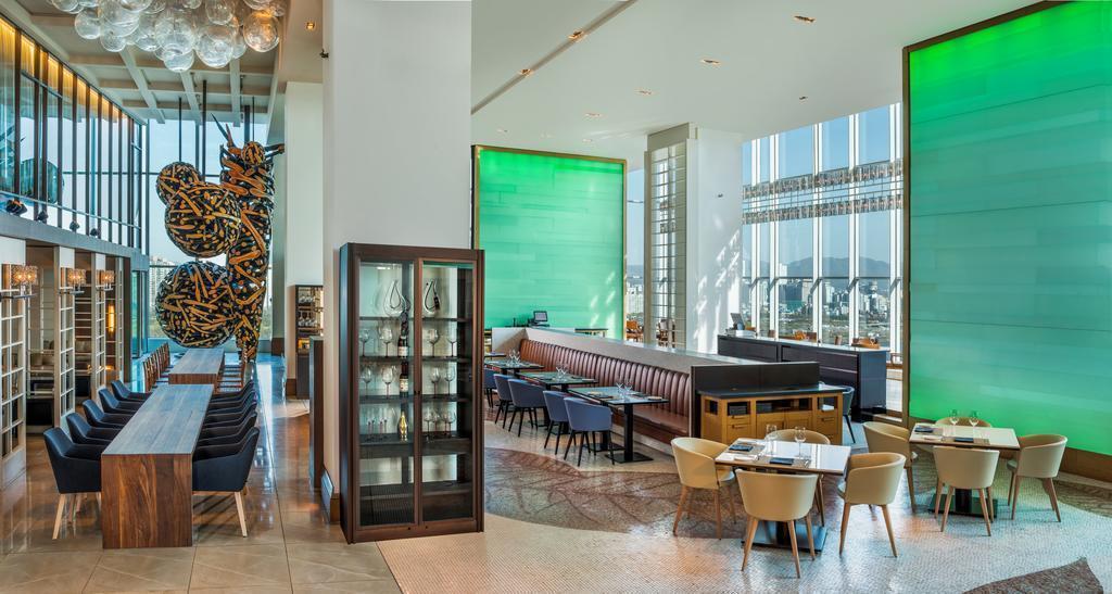 Fotografie Sheraton Grande Walkerhill 5*